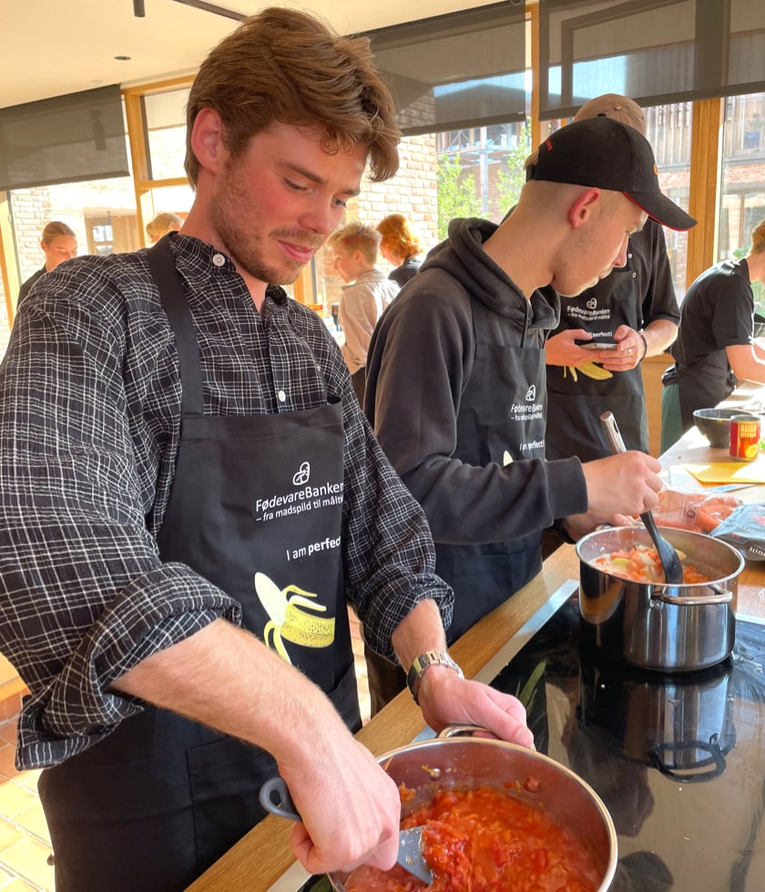 FødevareBankens-madunivers-madlavning